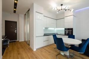 Petrovdom Apartments 10-77 in RC Tetris Hall, Dilova 1-2