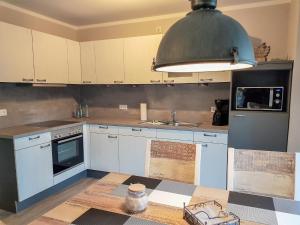 Bernstein Mare Rose Apartment 4