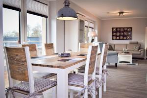 Bernstein Mare Rose Penthouse 2