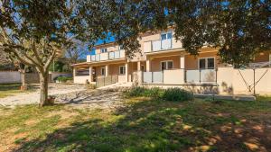 Beautiful Villa Veronika I in Pula