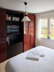 Maison PROVINS, piscine, calme, famille