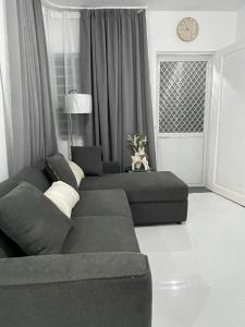 TravellersDen Unit 3