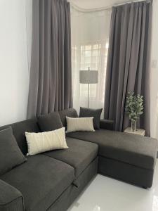 TravellersDen Unit 3