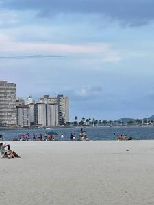 Apartment 50m from the beach, near the mall and market