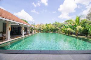 Beachside Luxury Private Villa in Sanur