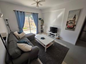 Regina Gardens 1bedroom Chloraka apartment