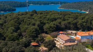 Villa Veronika II by Villas Guide