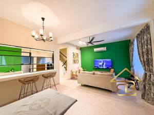 Ipoh Indoor Pool Homestay, BBQ Mahjong, 16 pax 4BR