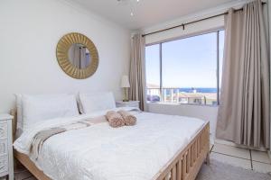 Nostalgie - Hermanus Beach Club