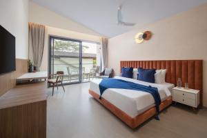 Cloud 7 by ELIVAAS Luxurious 4 BHK Villa with Pvt Pool