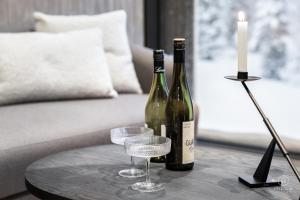 North Suite Nova 18C by Hilla Villas