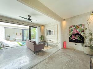 Uluwatu Stylish 1BR Villa LIMA