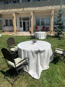 Cazare doar pentru echipe de muncitori 400 locuri