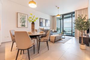 Sea View, Direct Beach Access - The Address Residences, JBR by Deluxe Holiday Homes
