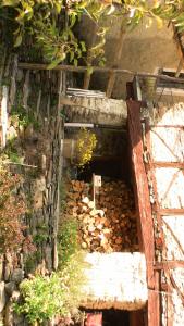 Casa di Luna, Case di Zali