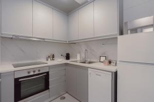 1BR w AC near Palácio de Cristal