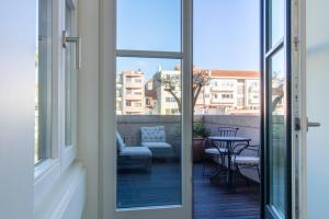 Deluxe Design 1BR w Terrace by LovelyStay