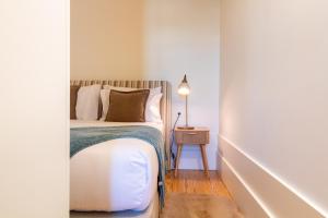 Deluxe Design 1BR w Terrace by LovelyStay