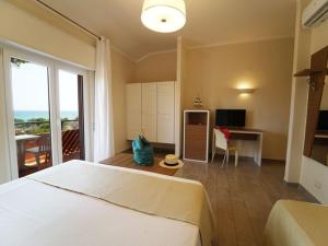 Fruit Village Crotone Casarossa