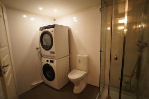 Hage Apartment