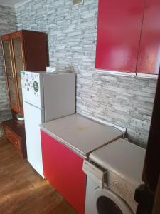 Космическая 23