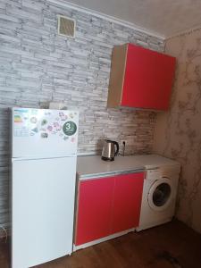 Космическая 23