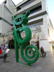 HEART of BGC - Your Home Away From Home in the Heart of BGC with hi-speed Wi-Fi PrimeVideo,Disney ,Netflix