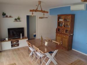 Apartamento 2 hab con terraza vista al mar en Llançà - ES-170-67