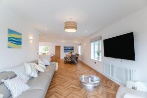 5 Bed in Abersoch oc-c29961