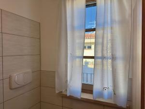 Sabris Modern Home in Tuscany