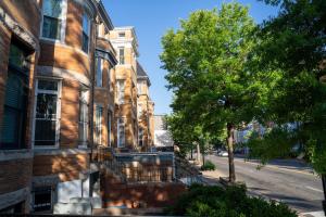 Convention Center-Howard-Downtown Sleeps 8 Apt