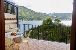 Casa Baia Delle Sirene