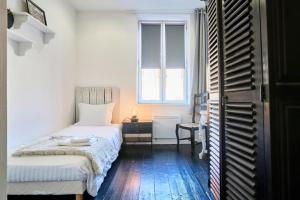 La Maison Corneille - Grande Maison 4 chambres avec terrasse - Proche Lille - Parking Gratuit - Séjours familiales et professionnels