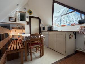 Studio atypique au centre du Lioran pour 4 personnes, confort et charme - FR-1-787-138