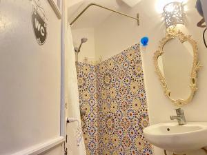 Dar La Casbah Entire Riad & BF