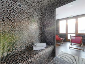 Appartement rénové proche pistes avec parking gratuit - FR-1-181-1981