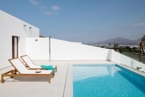 Villa Los Altos Nisa 3B by Escape Home