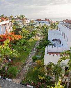 Zuris Beachfront Bliss, With Beach Access