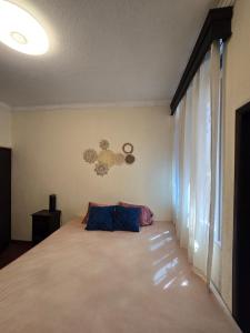 Casa Pamelita White Home