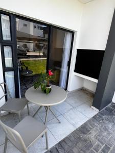 Flat in Security Estate - Zomerwind Apartments