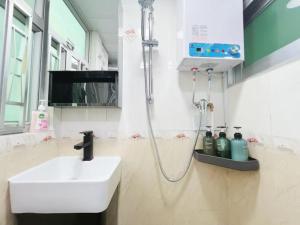 Student Accommodation - 46 Man Yuen Street