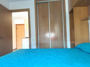 Two-Bedroom Apartment, Pool and Parking at MobyDick