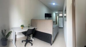 Quarto com entrada privativa próximo ao Shopping