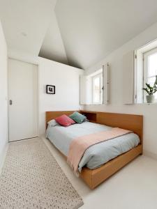 Cosy Minimalist duplex