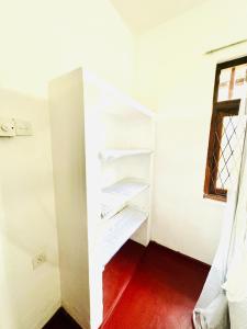 Long Beach Homestay