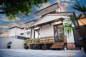 Zen Apartments