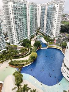 Azure Urban Resort Residences