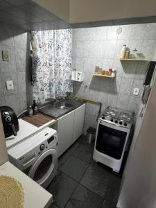 Flat 4 pessoas COPANEMA