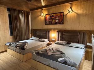 Avadh Guest House