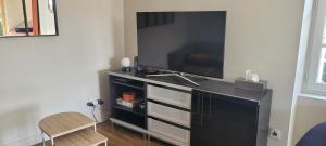 Maison proche étang et circuit vélo